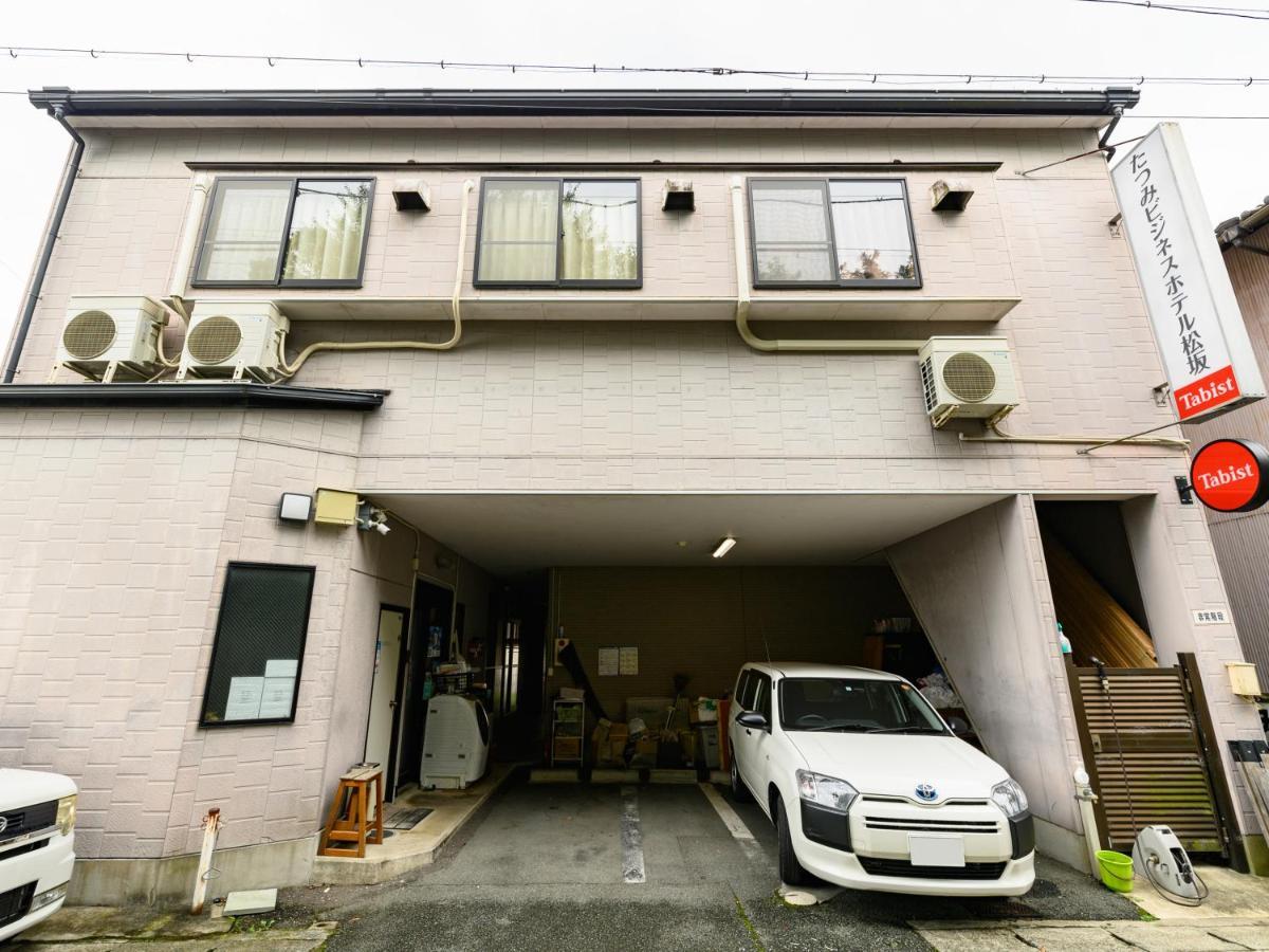 Tabist Tatsumi Business Hotel Matsusaka Buitenkant foto